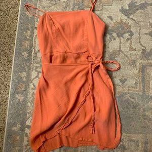 Forever 21 pink wrap dress size small worn once